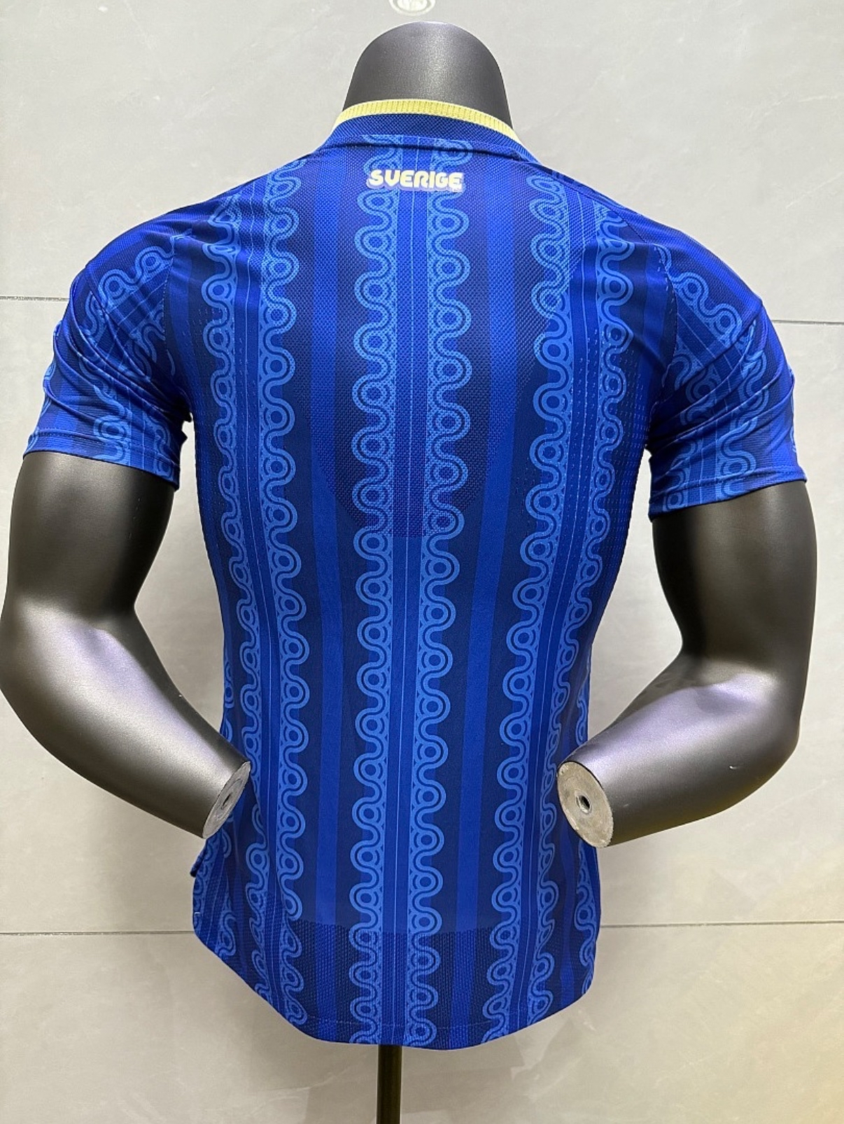 26-27 Sweden (Away)