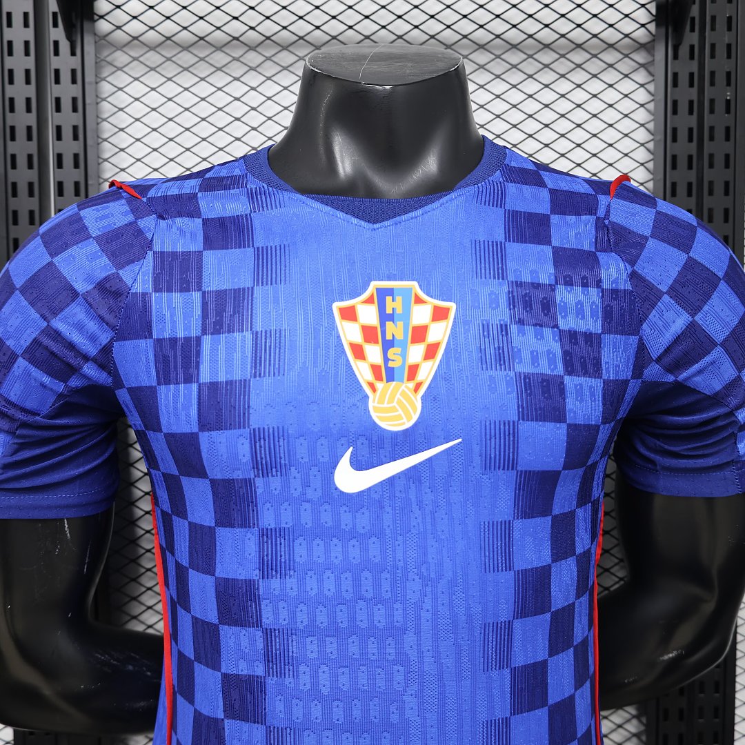 26-27 Croatia (Away)