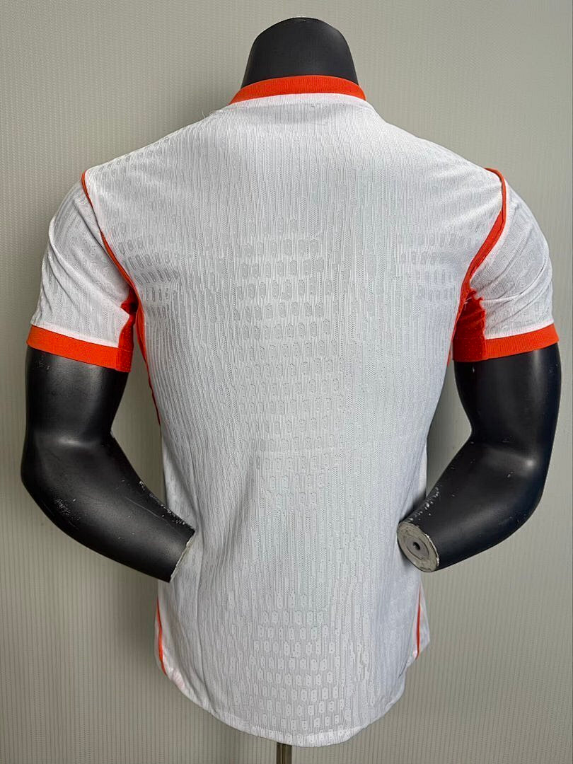 26-27 Netherlands (Away)